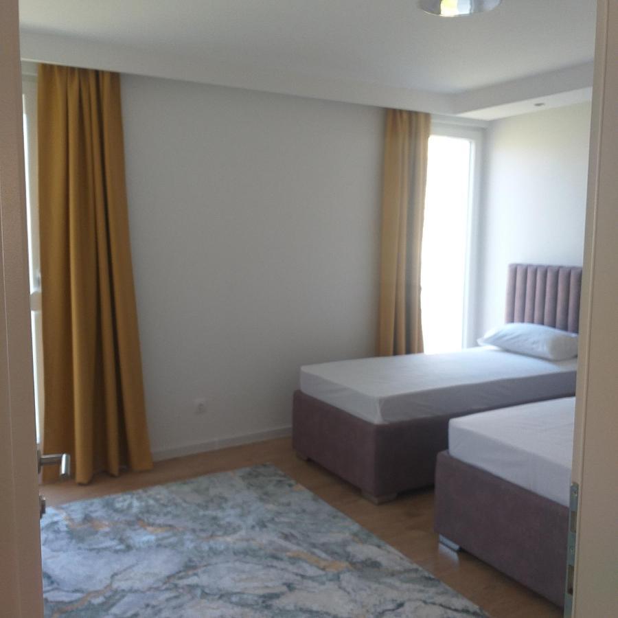 Apartman Neyla Mostar Bagian luar foto
