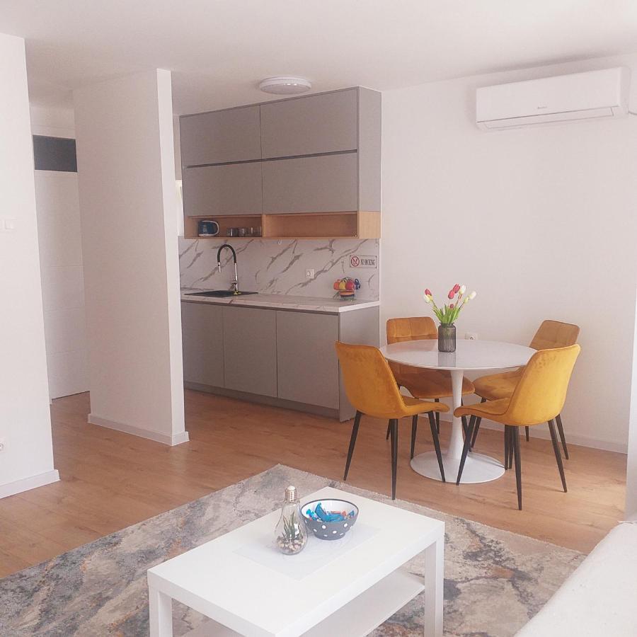 Apartman Neyla Mostar Bagian luar foto